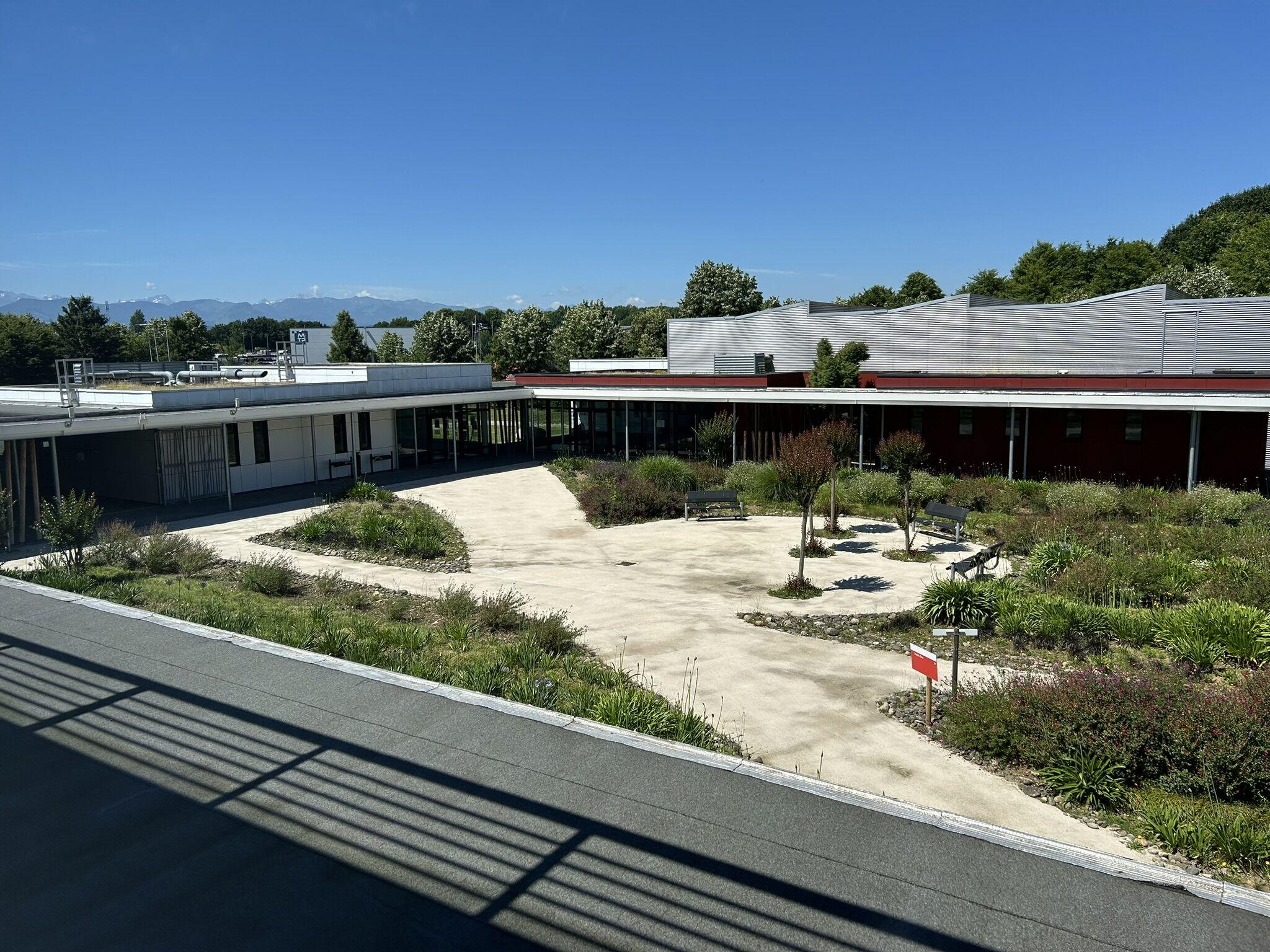 Groupe Bleu Mercure : 5 000 m² à Ibos (65)