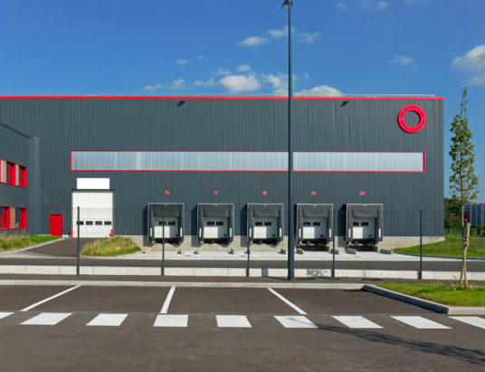 IEFS : 6 400 m² au sein du Segro Logistics Centre Le Thillay (95)