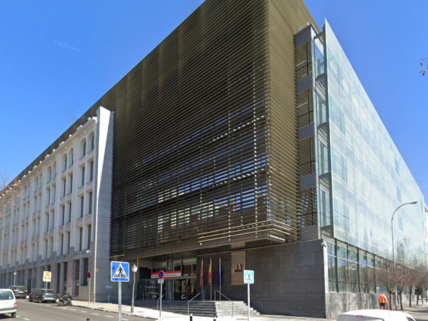 Batipart Europe/IBA Capital Partners : acquisition d'Ahorro Familiar pour 300 M€