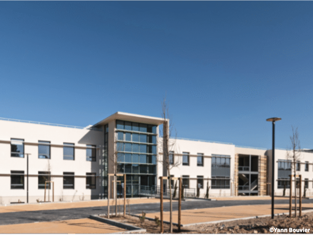 Société de la Tour Eiffel : 4 195 m² à Aix-en-Provence (13)