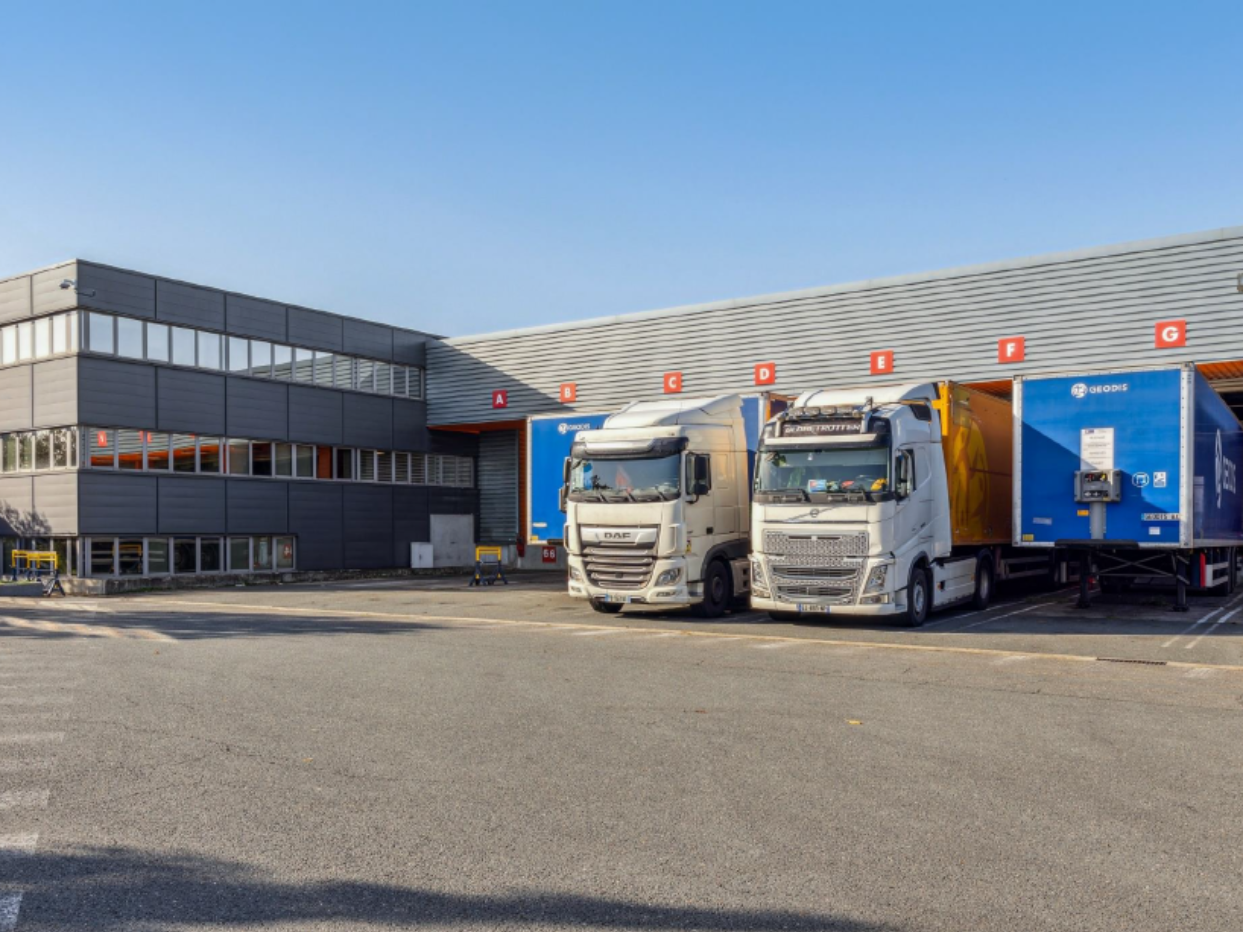 Schroders Capital : cession de 14 200 m² en France pour 21,2 M€, rendement de 5,9 %