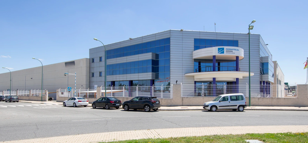 Iroko : 15 543 m² en Espagne pour 11,165 M€, rendement de 8,05 %