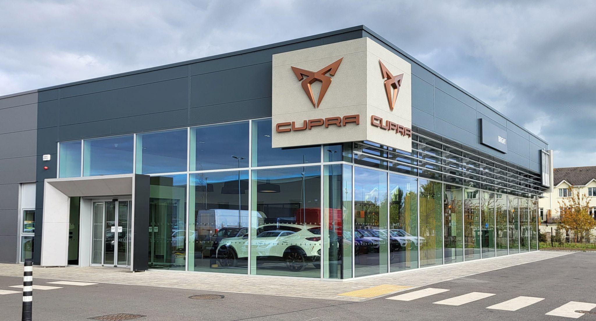 Iroko : cinq showrooms automobiles en Irlande