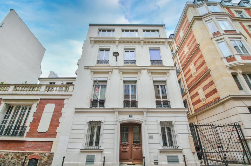 Architectes Bâtisseurs de France : hôtel particulier de 663 m² à Paris 10