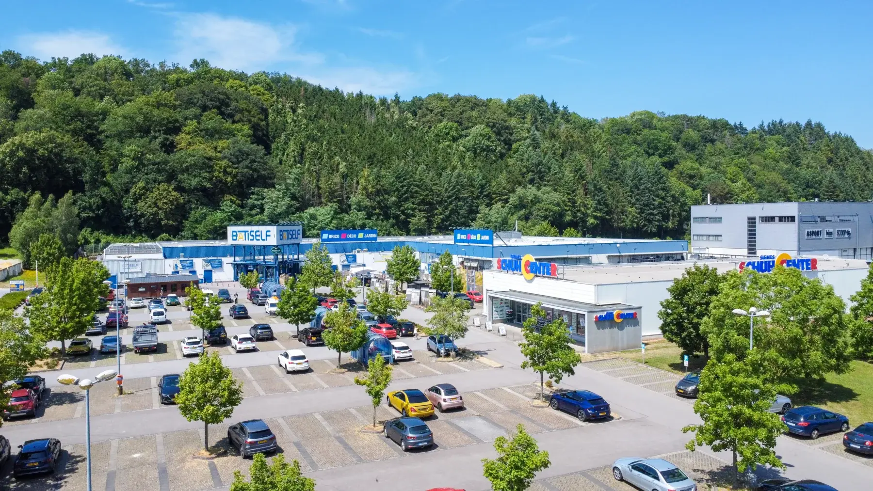 Nextensa : cession d'un site commercial au Luxembourg