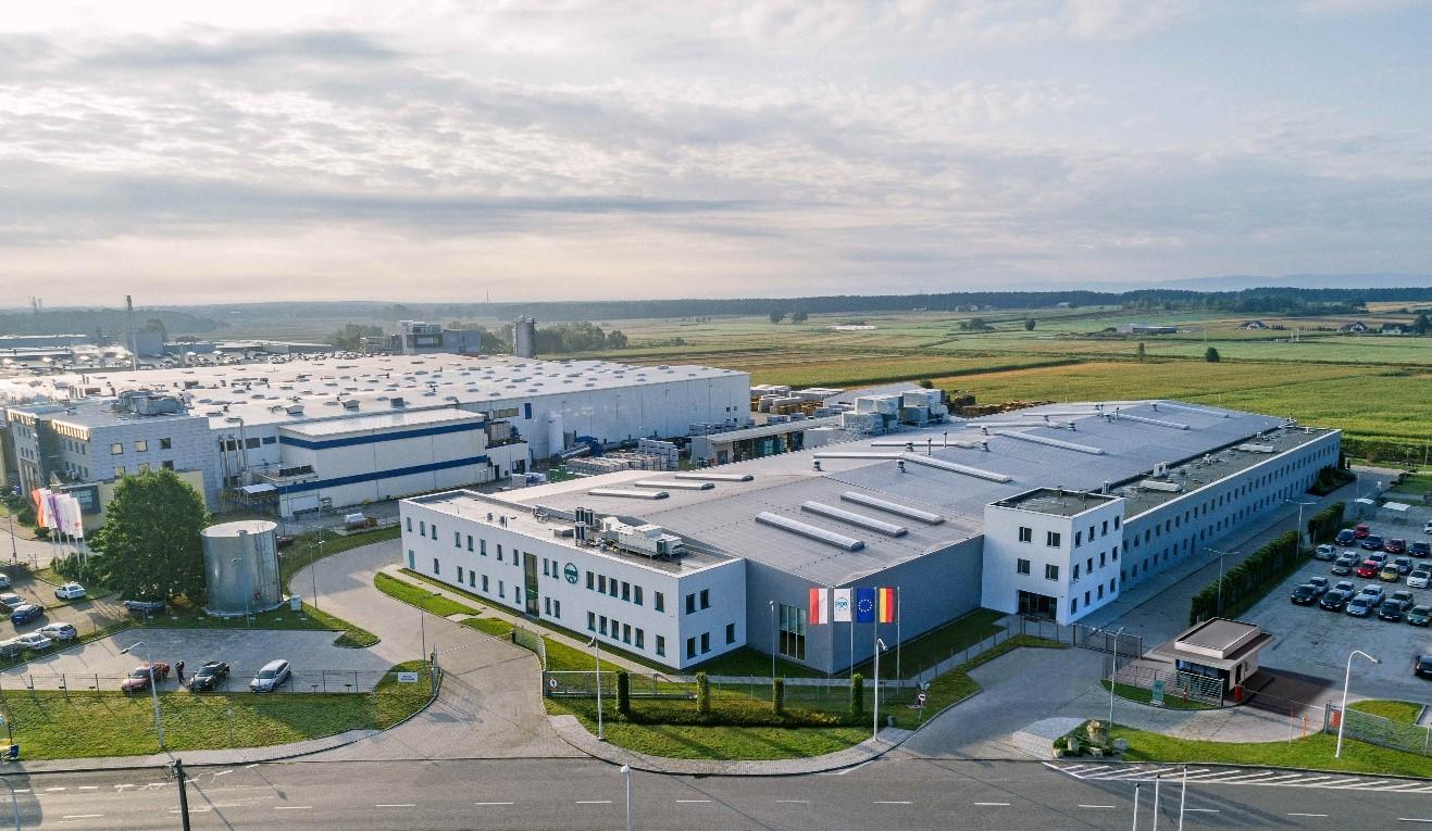 Theoreim : 9 705 m² en Pologne