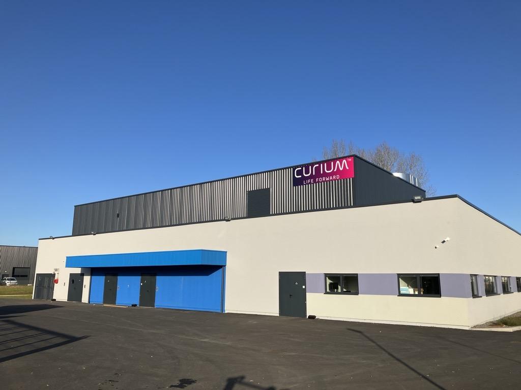 Curium Pharma : 4 150 m² à La Mézière (35), 16 M€