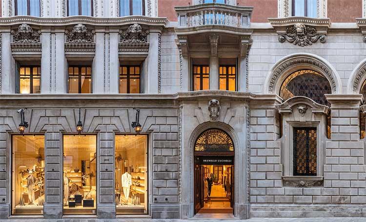 Zaka Investments : cession d'une boutique de luxe à Venise