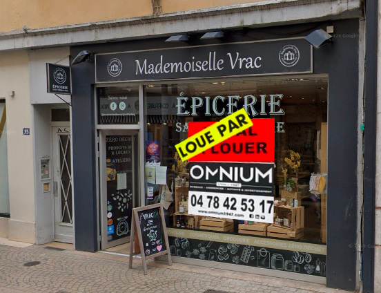 Lyon (69) : 87 m² pour 113 €/m²/an