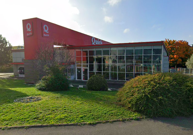 Whiterock : 550 m² à Pontault-Combault (77)