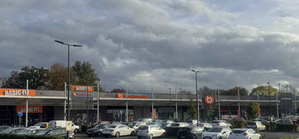 Iroko : 8 060 m² à Fourmies (59)