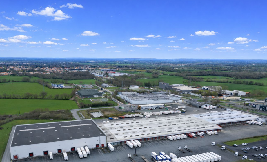 Eternam : deux actifs logistiques en France