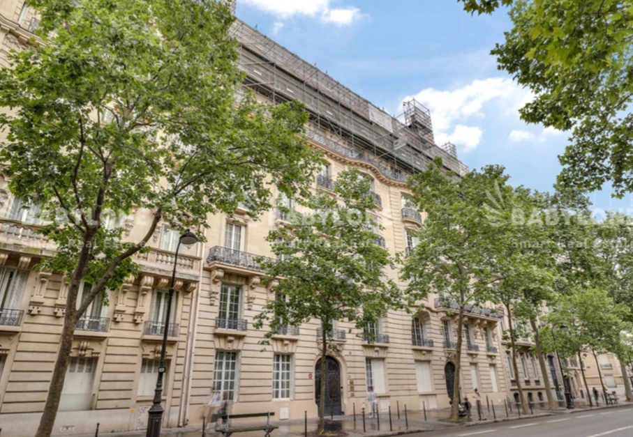 Paris 17 : 127 m² de bureaux