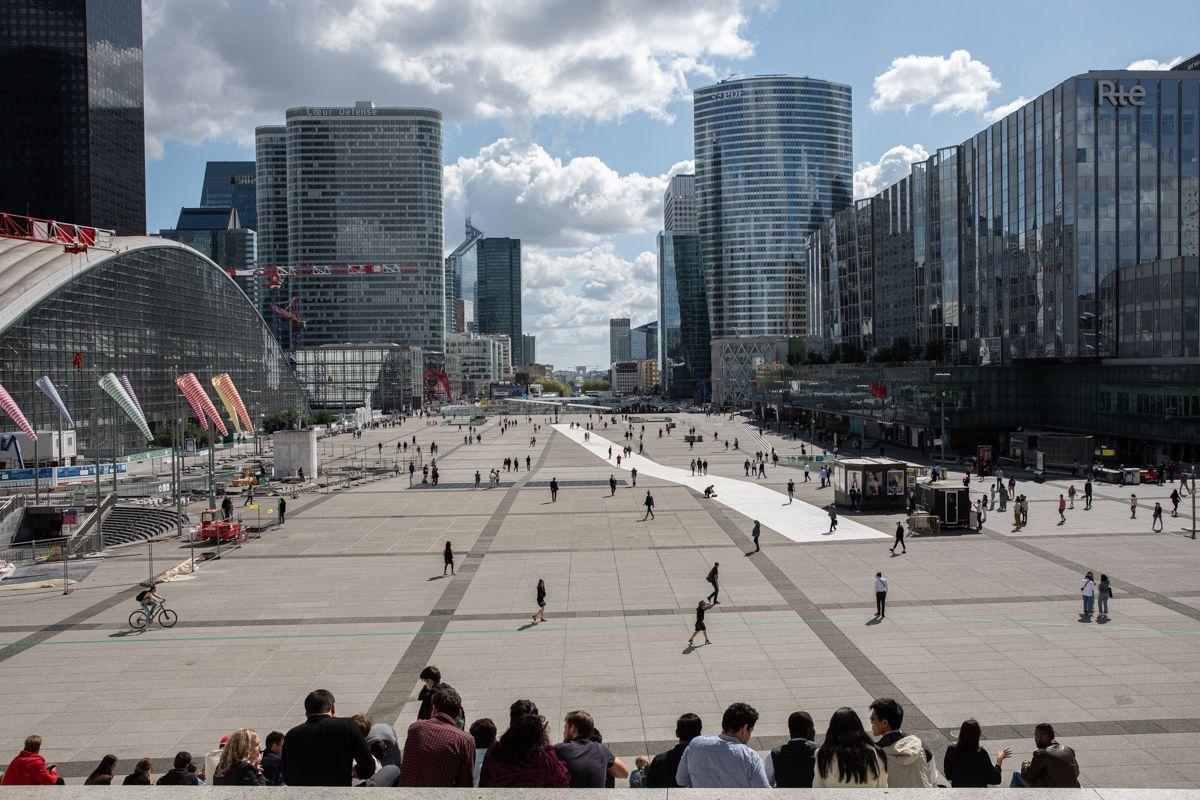 Paris La Défense : lancement d'une consultation pour transformer temporairement son parvis