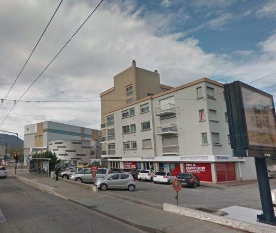 Grenoble (38) : 120 m² pour 19 992 €/an