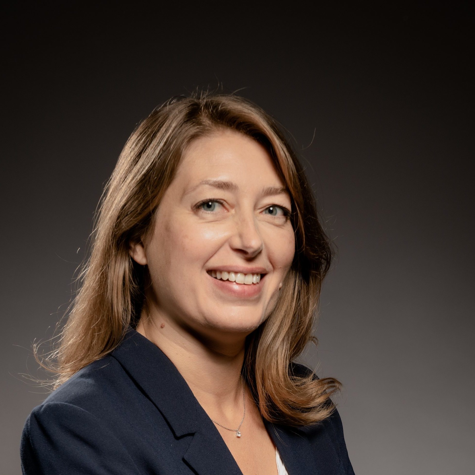 Marie CORNILLON_portrait officiel (4) Marie CORNILLON_portrait officiel (4)