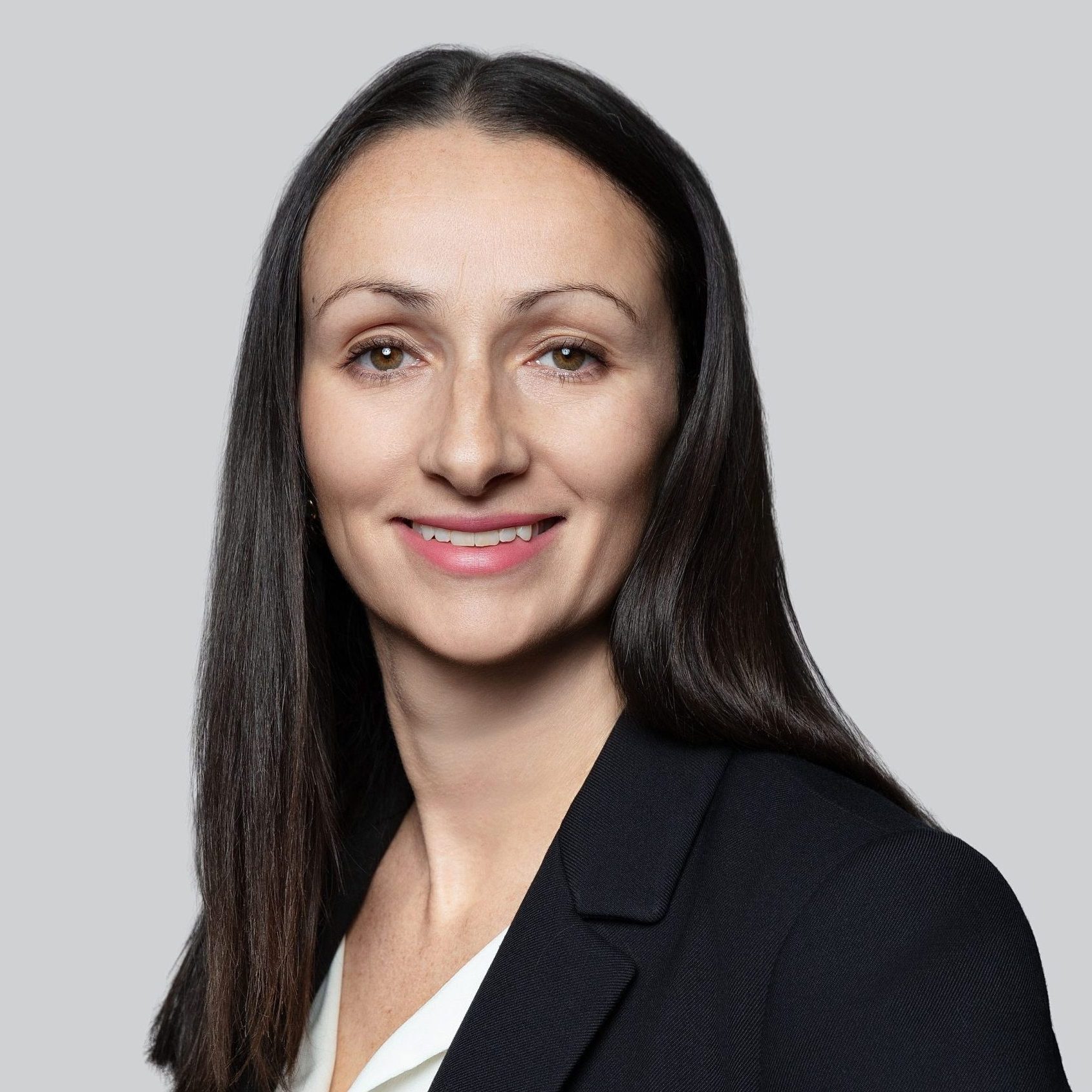 AvisonYoung-JessicaMoreau-CreditphotoStudioCabrelli